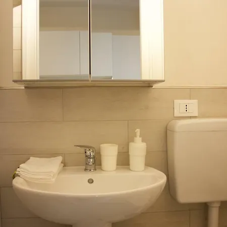 Апартаменты Renovated Central Флоренция