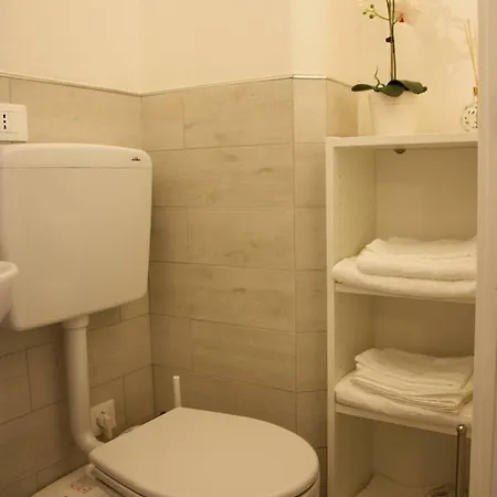 Renovated Central Appartamento *